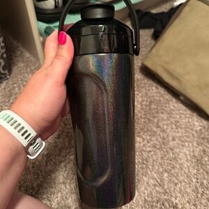 Black glitter brumate